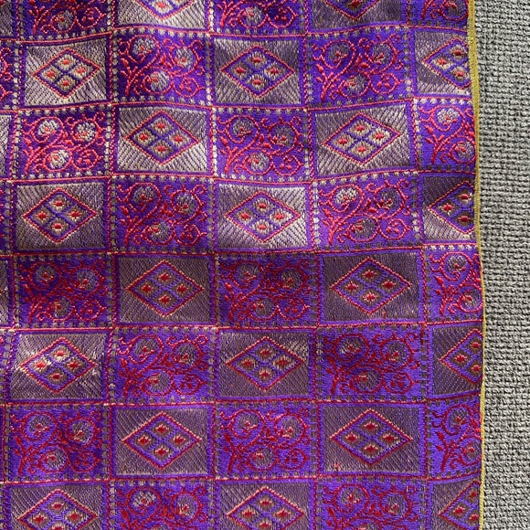 Handmade Silk Bag - Picture 2 of 9